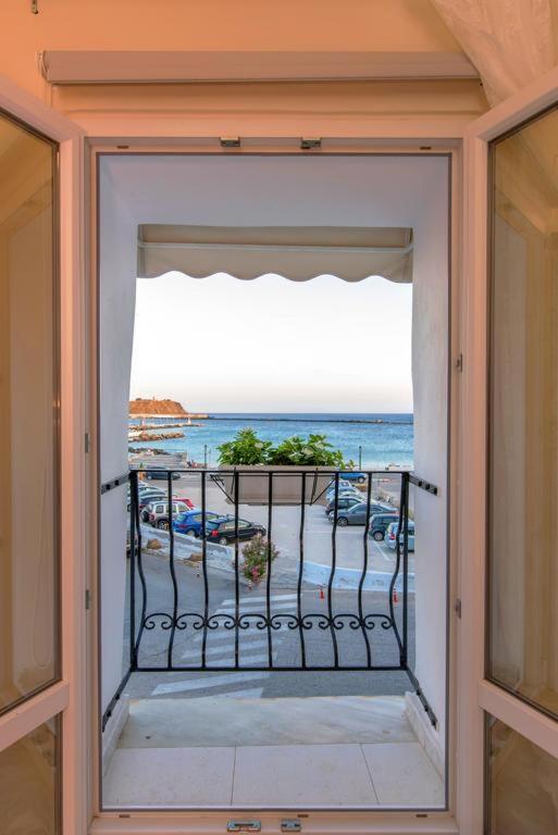 Fratelli Family Rooms Tinos Luaran gambar